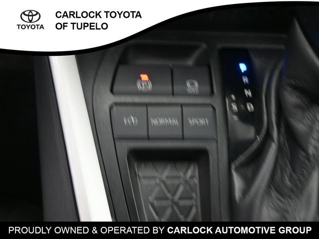 Used 2021 Toyota RAV4 XLE FWD image 15