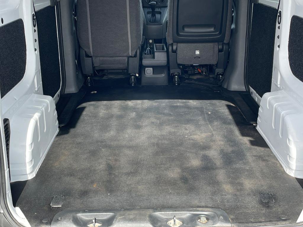 Used 2020 Nissan NV200 S w/ Back Door Glass Package FWD image 17