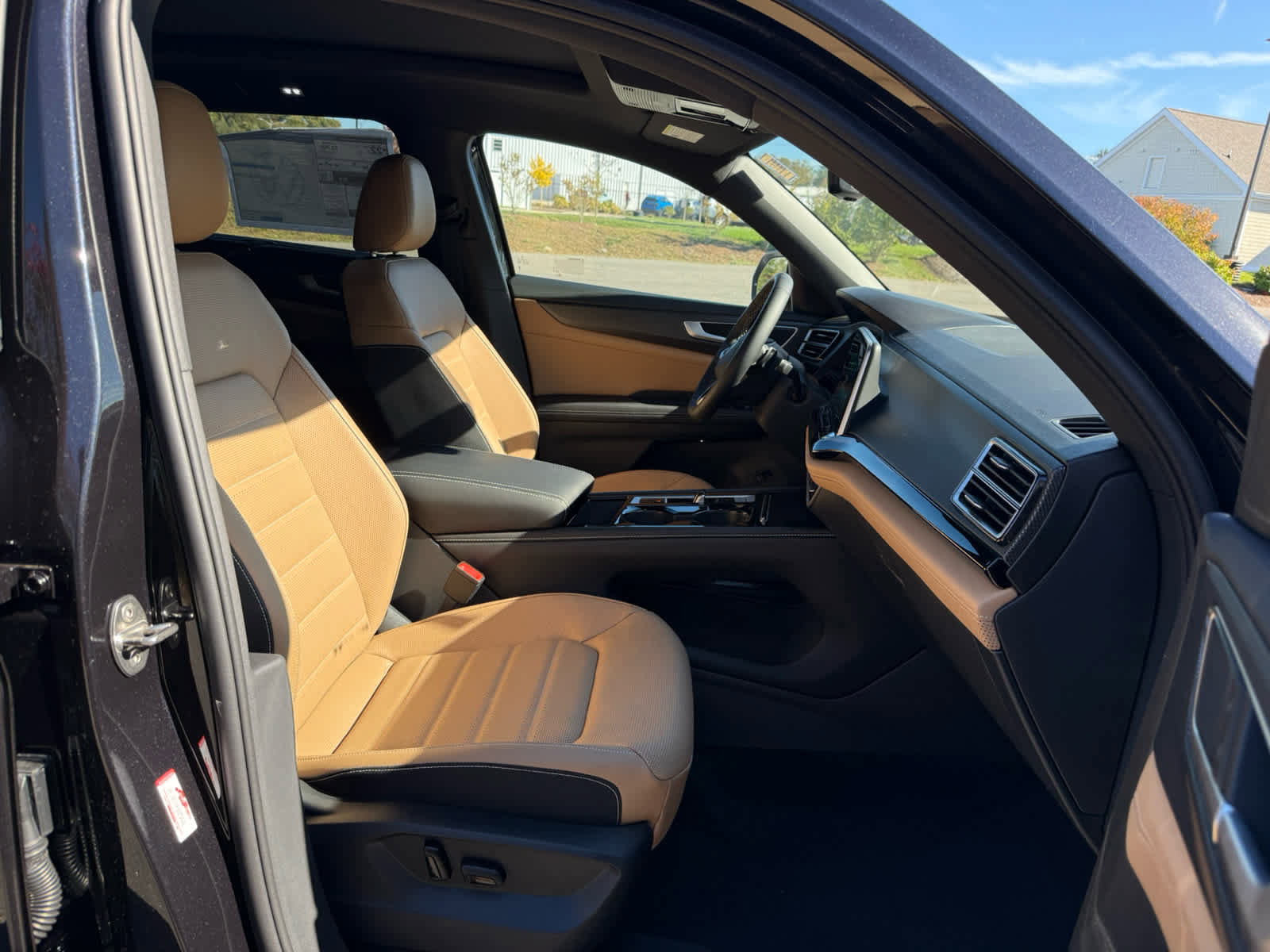 New 2026 Volkswagen Atlas Cross Sport SEL image 10
