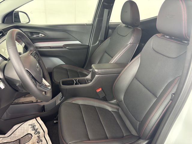 New 2027 Chevrolet Bolt RS FWD image 5