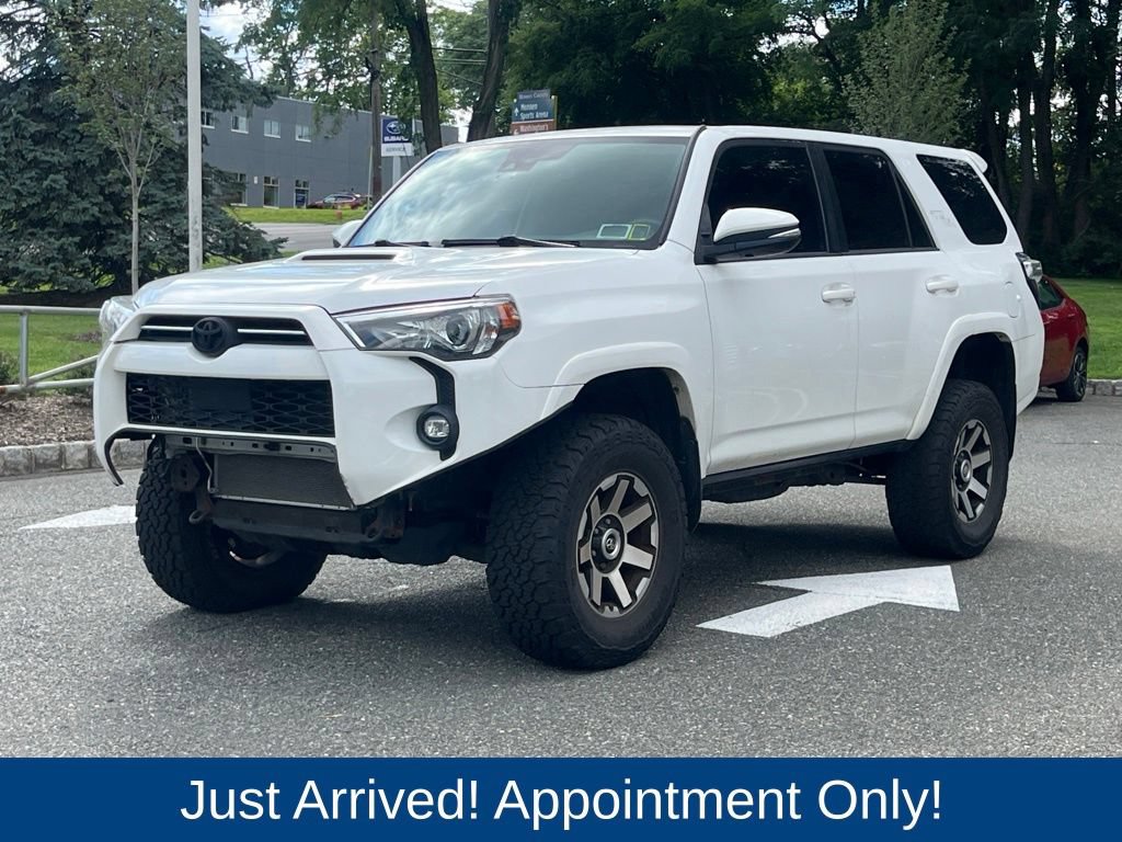Used 2021 Toyota 4Runner TRD Off-Road Premium w/ Moonroof Package AWD/4WD image 3