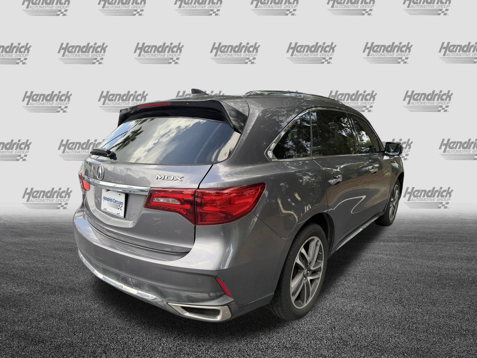 Used 2018 Acura MDX FWD w/ Advance Package image 9