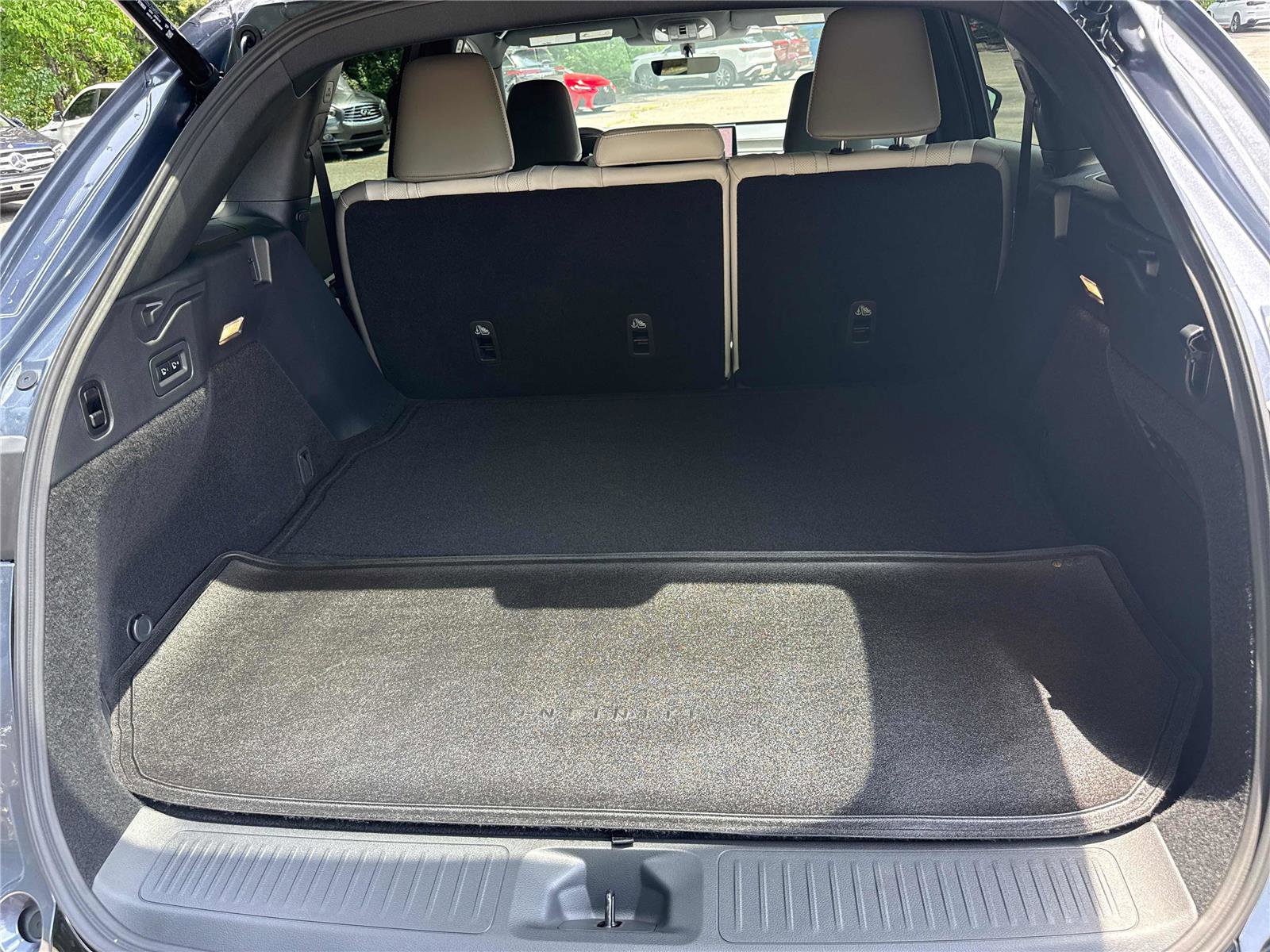 New 2027 INFINITI QX65 Luxe AWD/4WD image 32