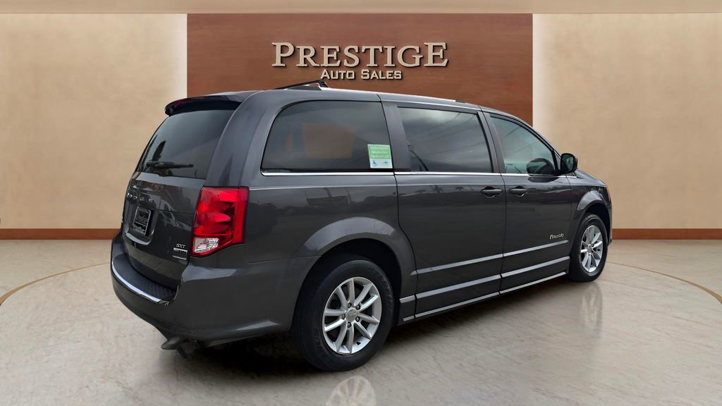Used 2020 Dodge Grand Caravan SXT FWD image 27