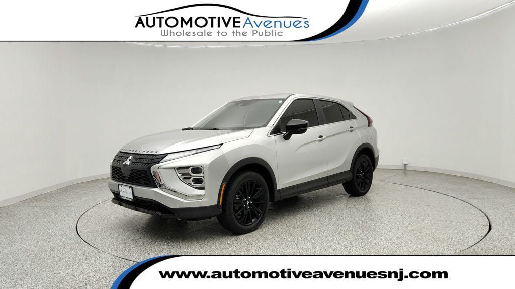 Used 2025 Mitsubishi Eclipse Cross LE AWD/4WD image 1