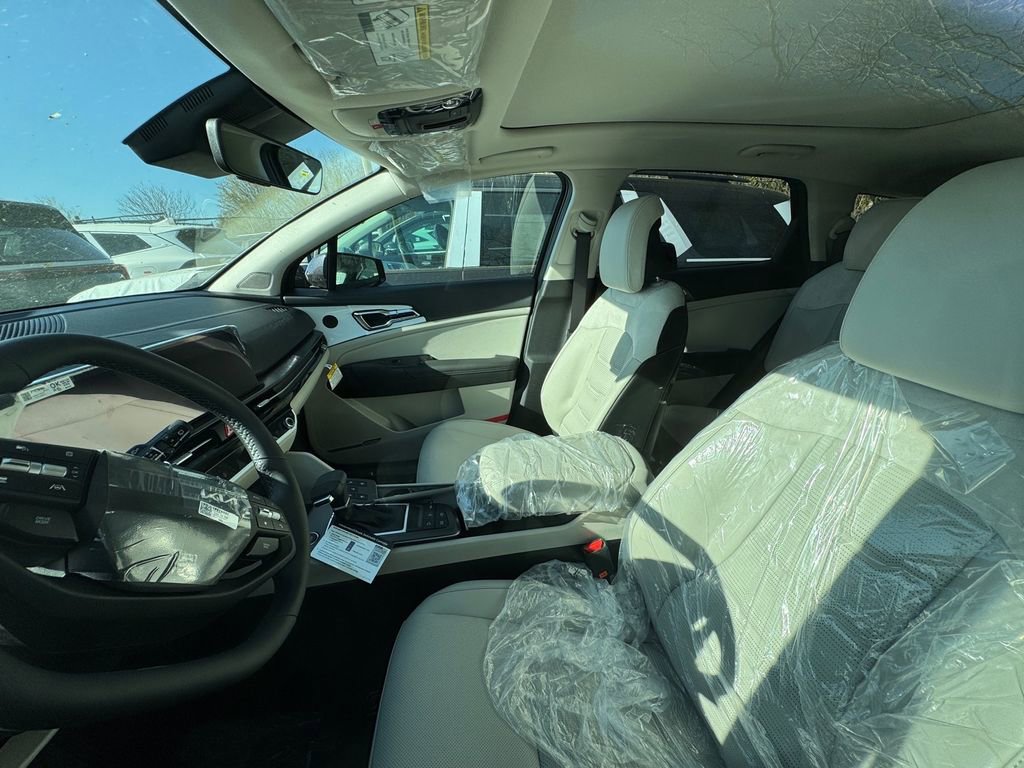 New 2026 Kia Sportage SX image 8