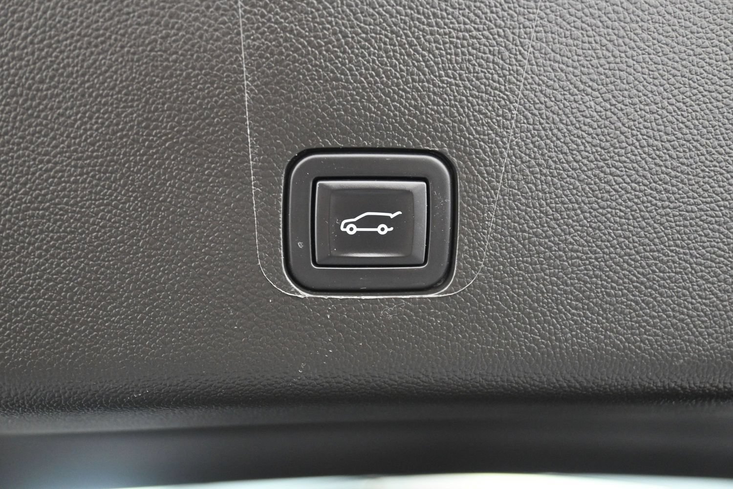 Used 2023 Chevrolet Traverse LT AWD/4WD image 41