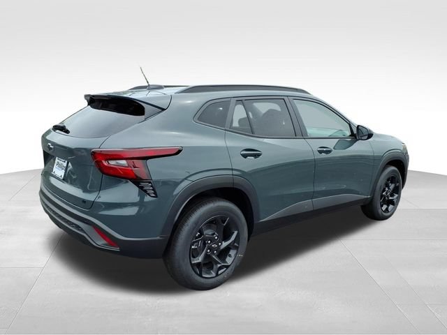 New 2026 Chevrolet Trax LT w/ Driver Confidence Package FWD image 3