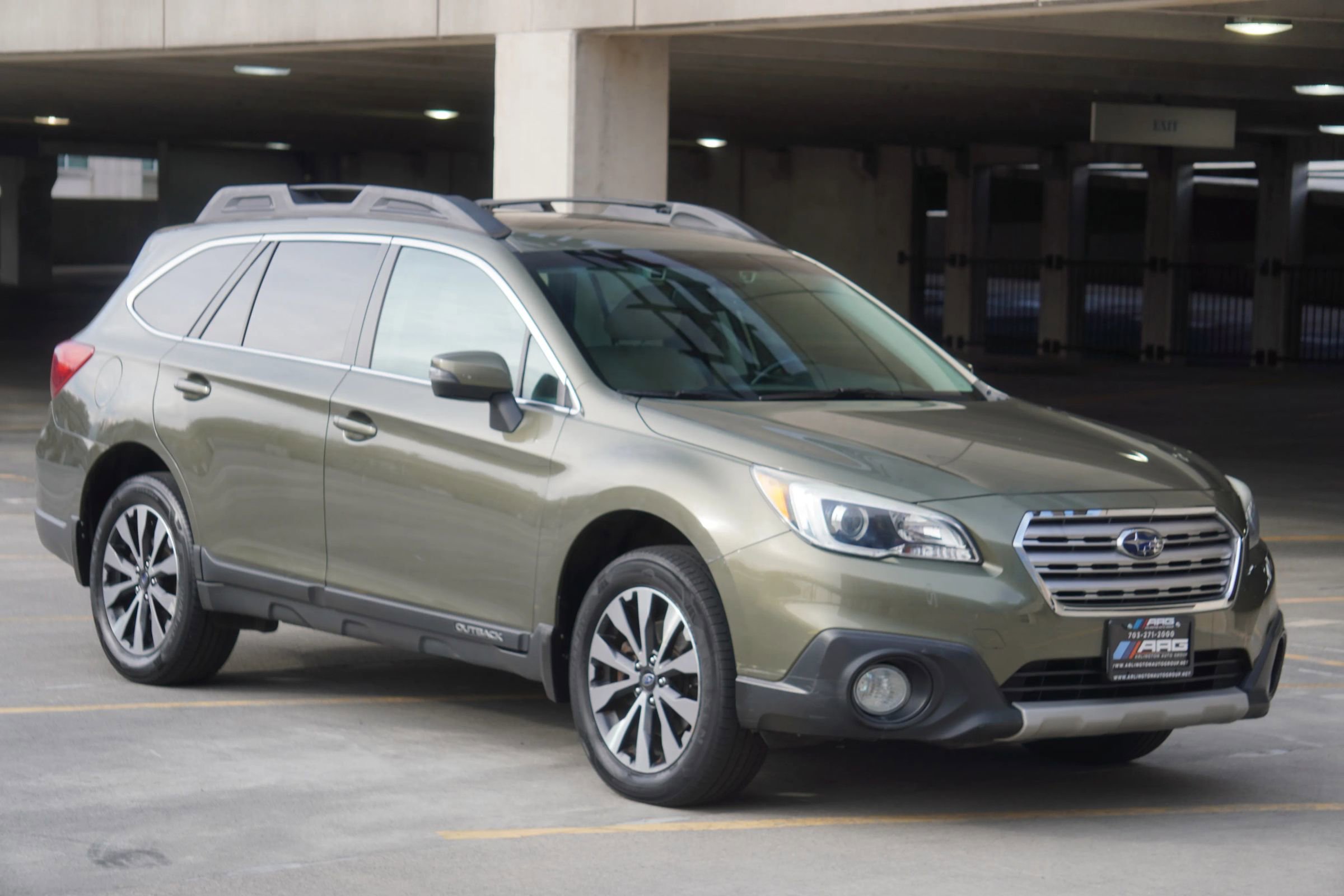 Used 2015 Subaru Outback 2.5i Limited image 16