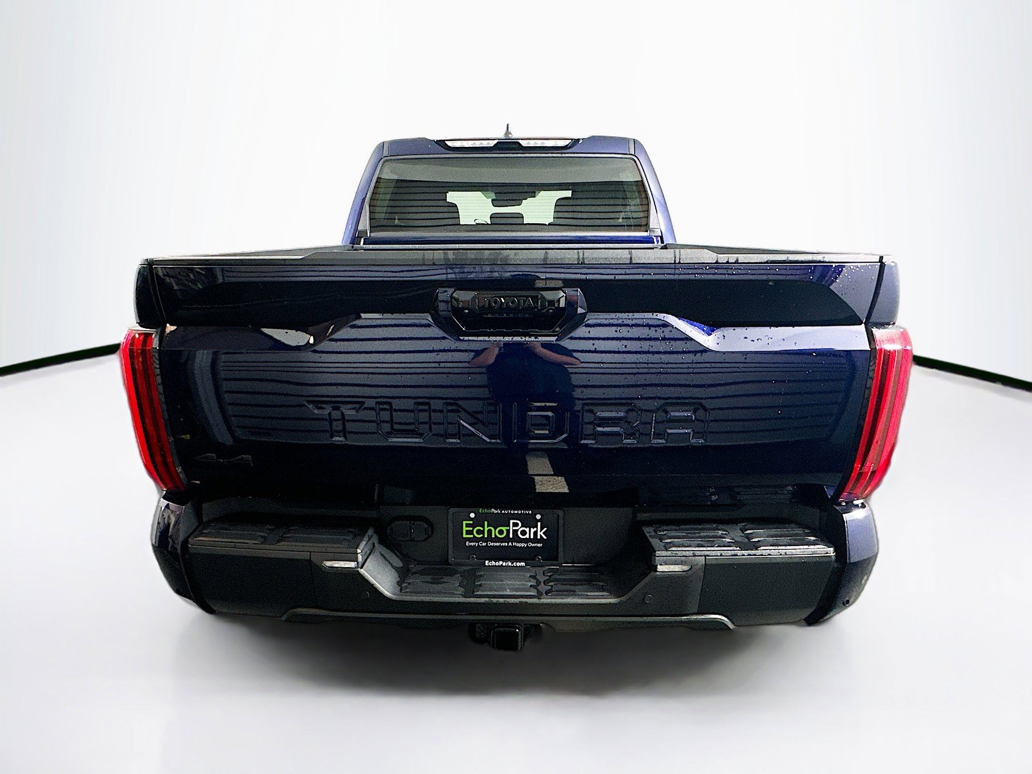 Used 2024 Toyota Tundra Limited w/ Nightshade Package AWD/4WD image 7