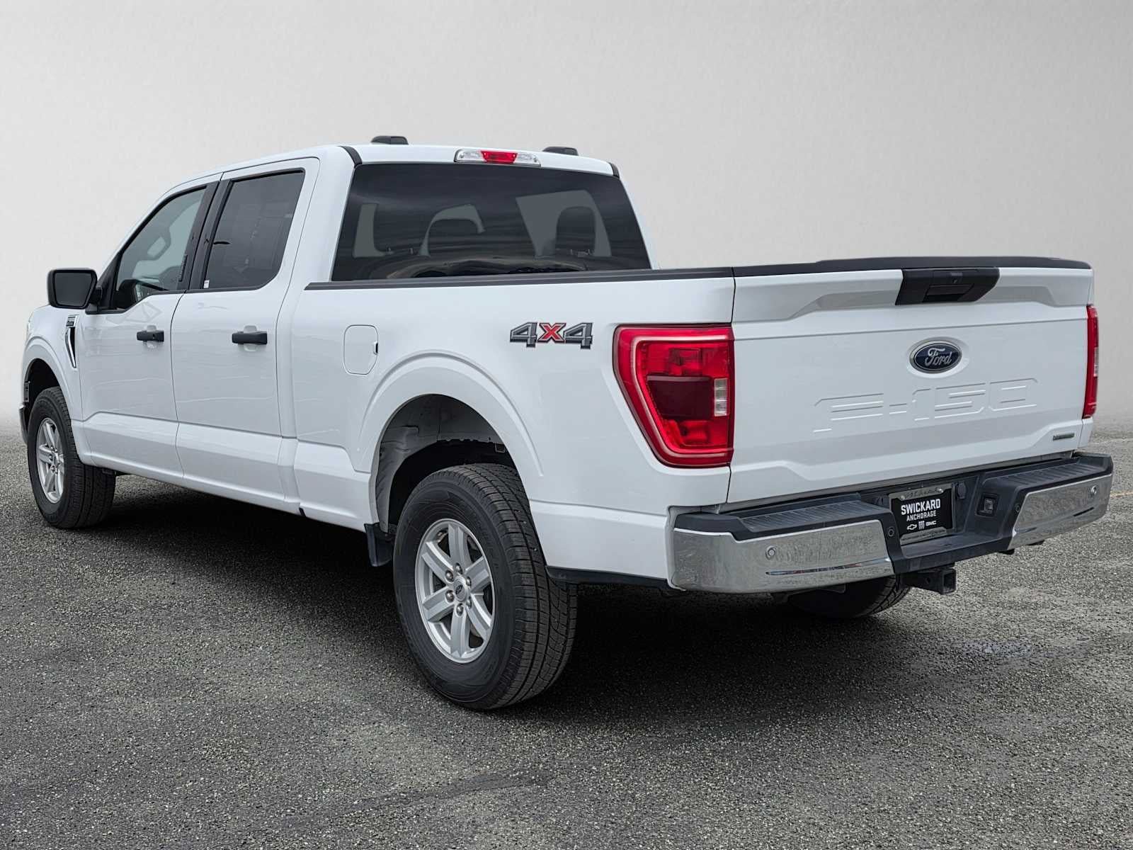Used 2022 Ford F150 XLT w/ Equipment Group 301A Mid AWD/4WD image 5