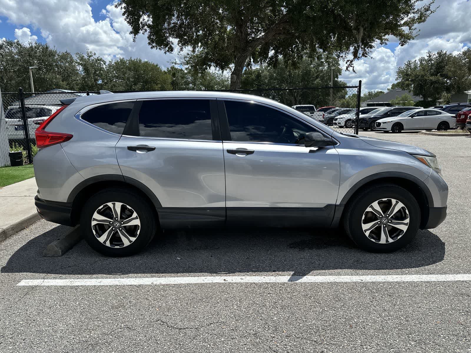 Used 2018 Honda CR-V LX image 10