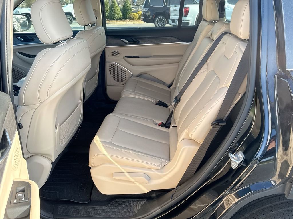 Used 2021 Jeep Grand Cherokee L Limited w/ Trailer Tow Group (B) AWD/4WD image 23