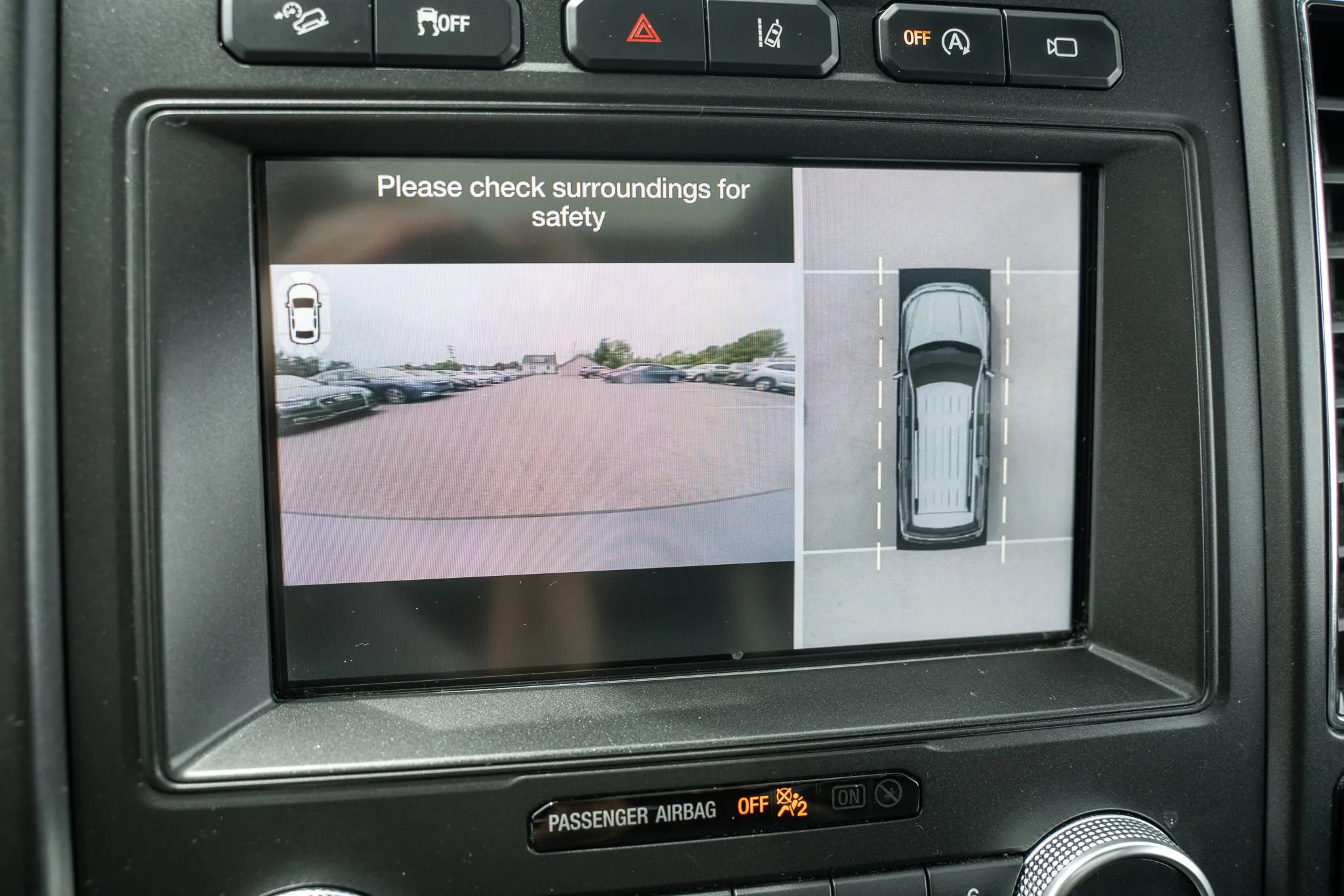 Used 2019 Ford Expedition Max Limited w/ Special Edition Package AWD/4WD image 31