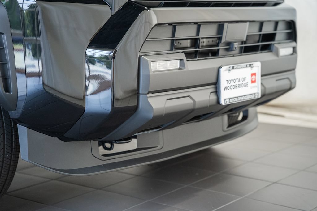 New 2026 Toyota 4Runner SR5 AWD/4WD image 12