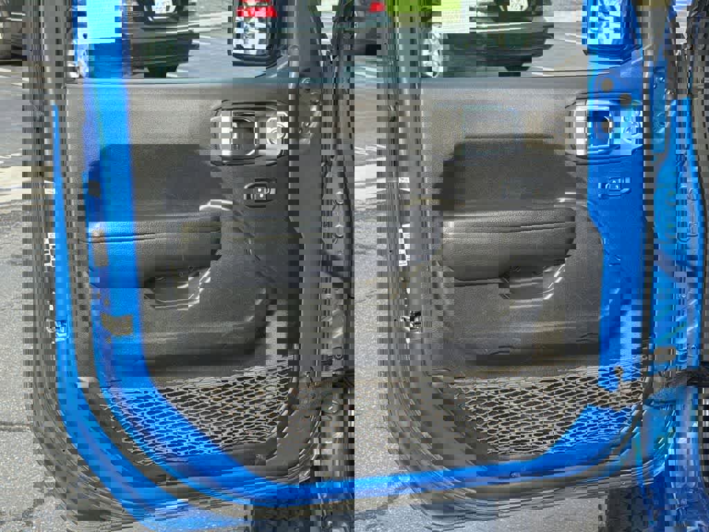 Used 2024 Jeep Wrangler Unlimited Rubicon image 23