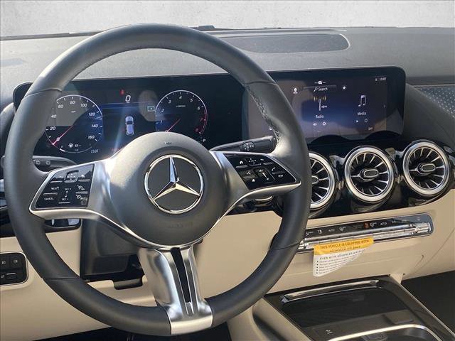 Certified 2025 Mercedes-Benz GLA 250 image 18