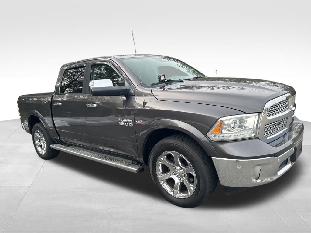 Used 2014 RAM 1500 Laramie w/ Convenience Group