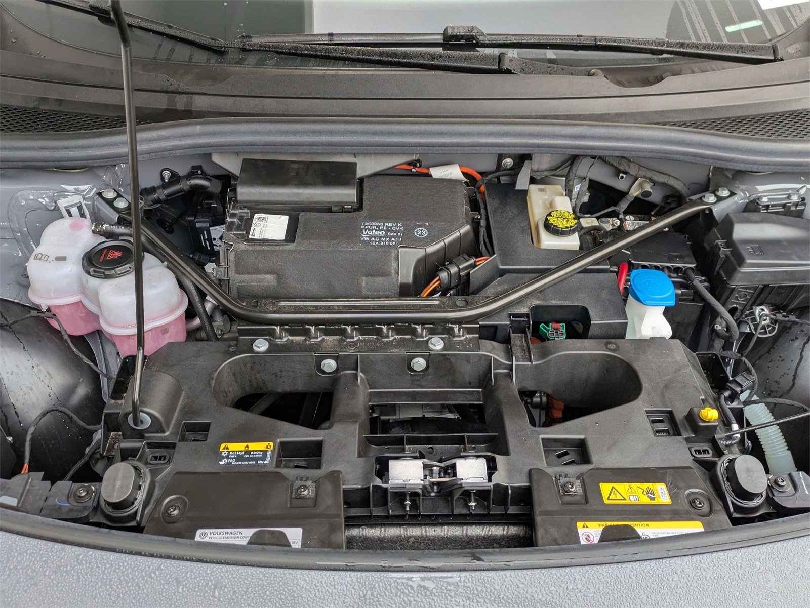 Used 2023 Volkswagen ID.4 Pro image 22