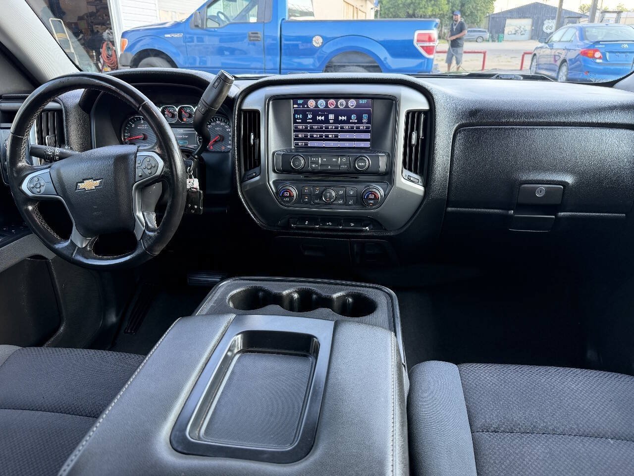 Used 2018 Chevrolet Silverado 1500 LT w/ All Star Edition AWD/4WD image 12