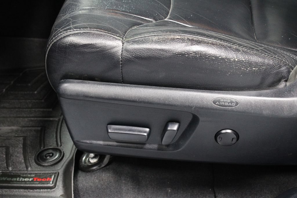 Used 2014 Toyota Tundra Limited AWD/4WD image 24