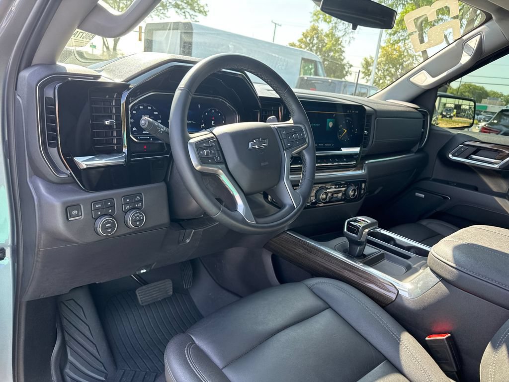 Certified 2023 Chevrolet Silverado 1500 LT Trail Boss w/ LT Trail Boss Premium Package AWD/4WD image 19