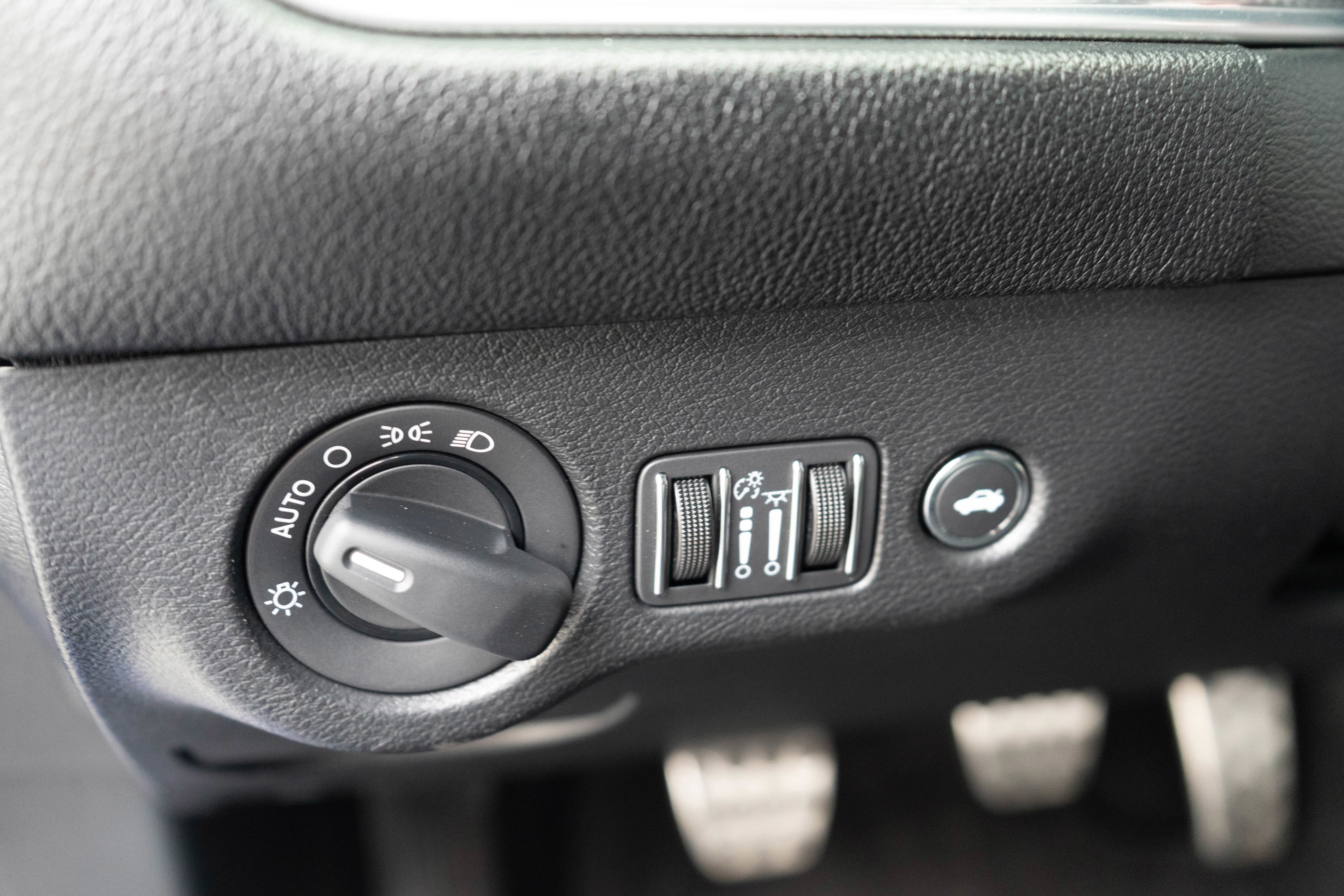 Used 2019 Dodge Challenger SRT Hellcat w/ Laguna Leather Package image 17