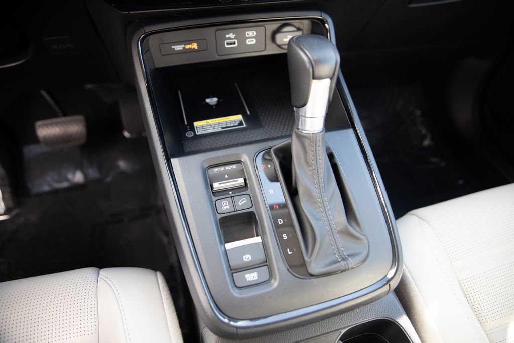 Used 2024 Honda CR-V EX-L image 13