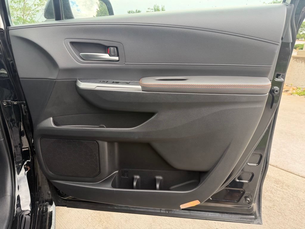Used 2023 Toyota Sienna XSE w/ XSE Plus Package AWD/4WD image 28