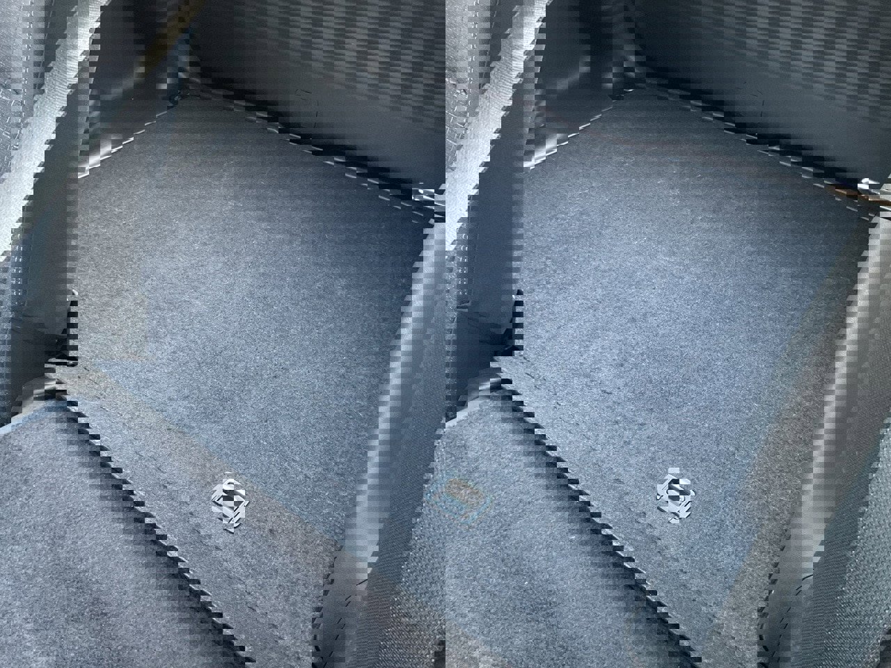 Used 2025 Honda HR-V LX image 17