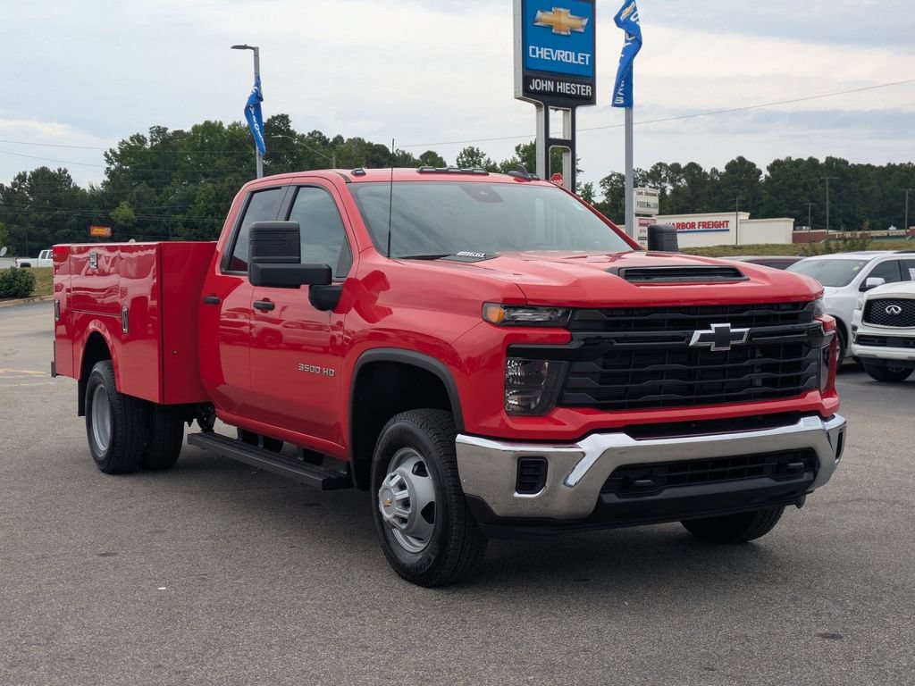 New 2025 Chevrolet Silverado 3500 W/T RWD image 2