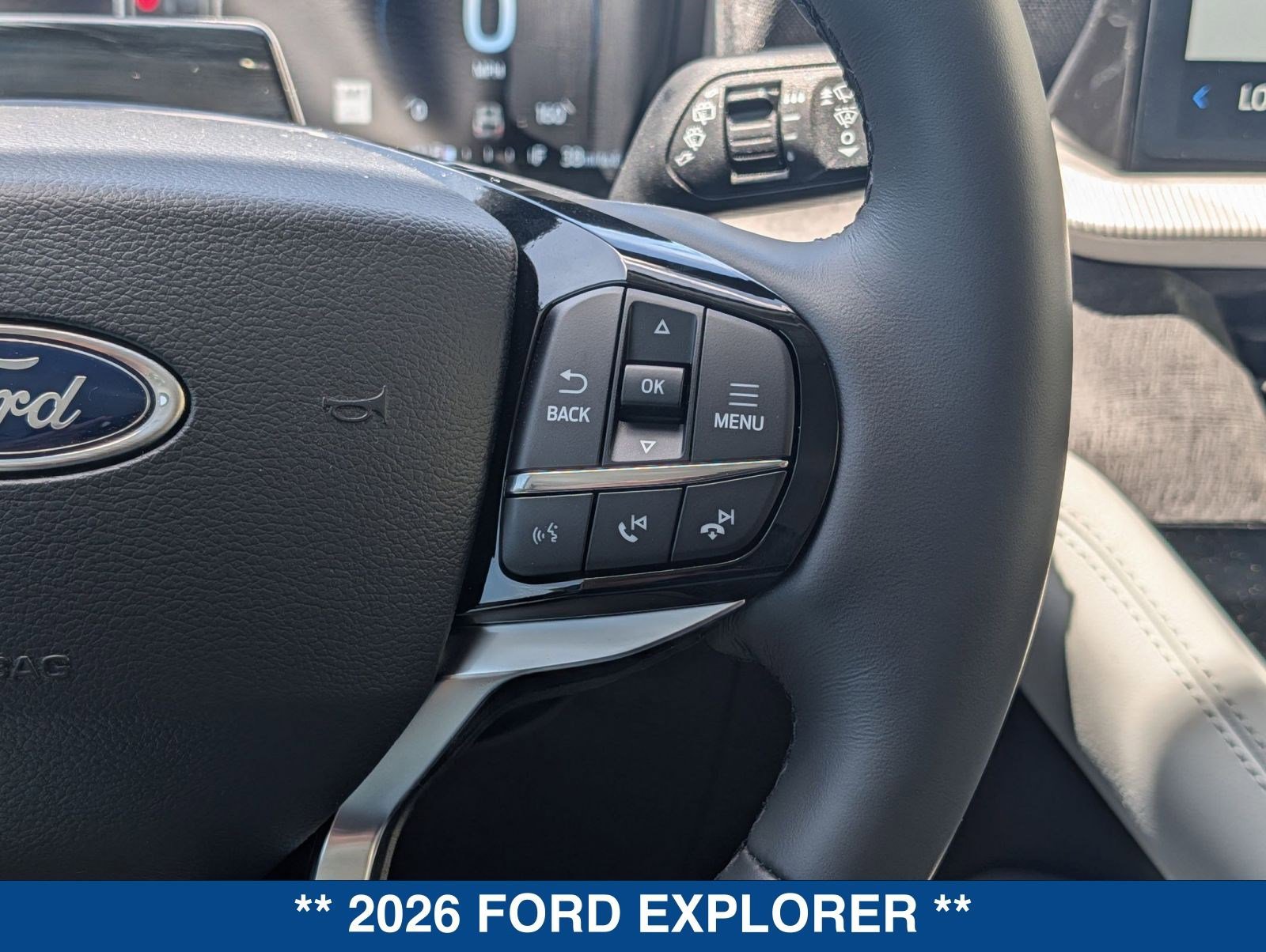 New 2026 Ford Explorer Platinum image 27