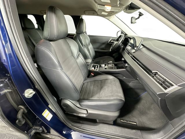 Used 2024 Mitsubishi Outlander SE image 29