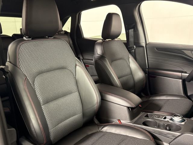 New 2026 Ford Escape ST-Line Select w/ Tech Pack #1 AWD/4WD image 13