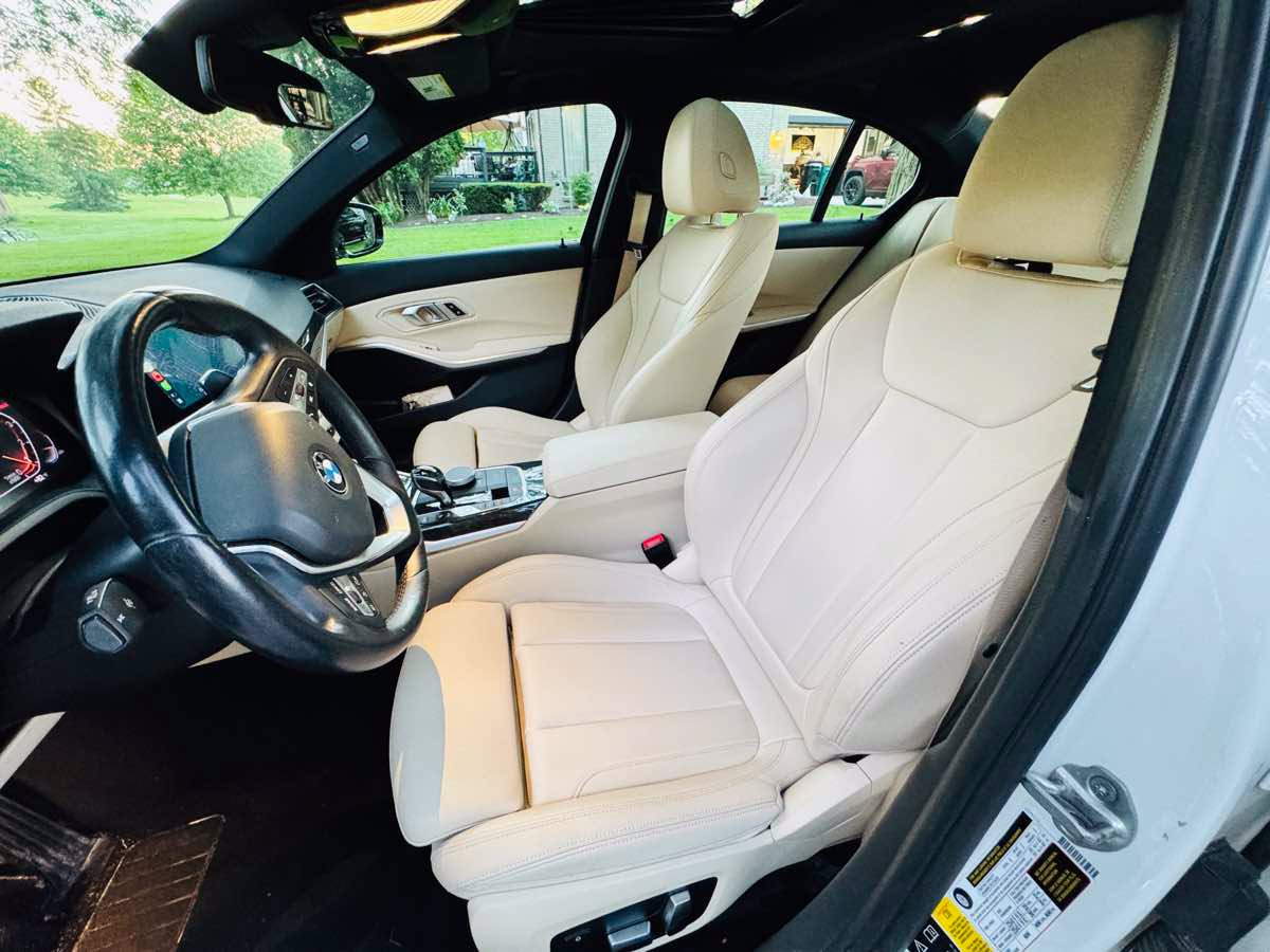 Used 2020 BMW 330i xDrive Sedan w/ Driving Assistance Package AWD/4WD image 12