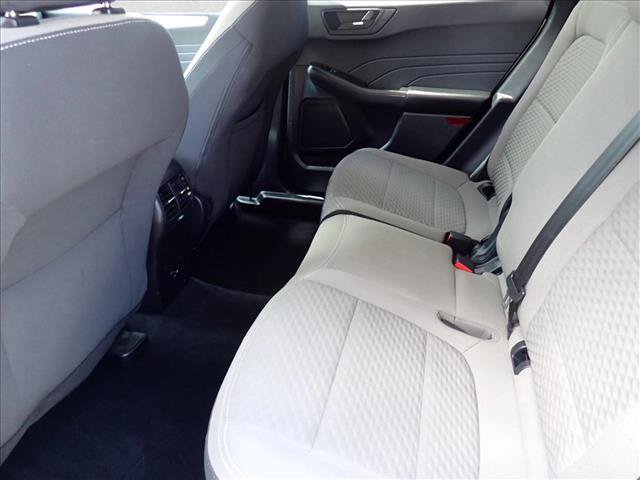Used 2022 Ford Escape SE w/ Cold Weather Package AWD/4WD image 9