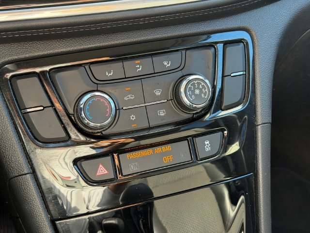 Certified 2020 Buick Encore Preferred FWD image 23