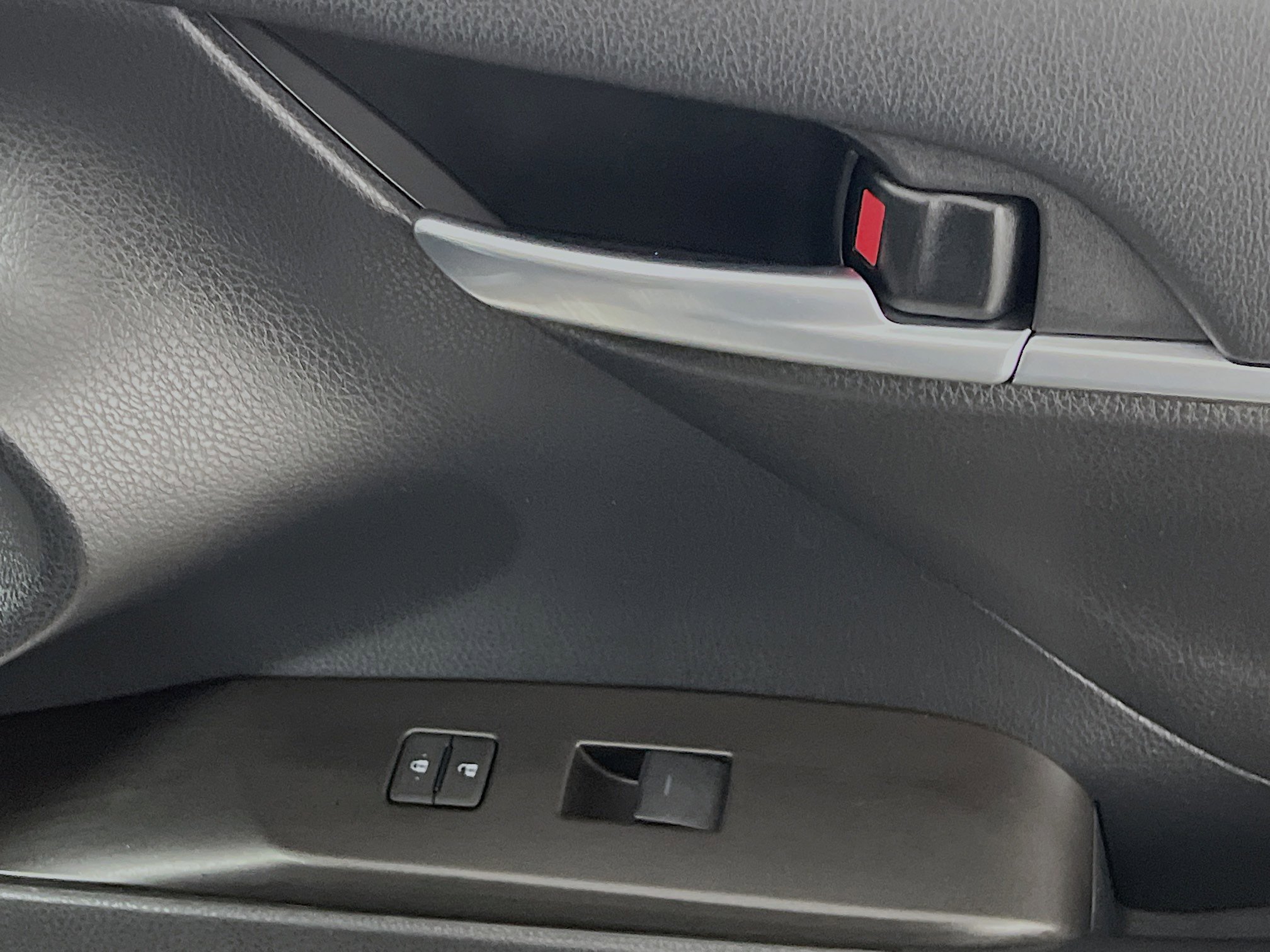 Used 2023 Toyota Camry SE image 30