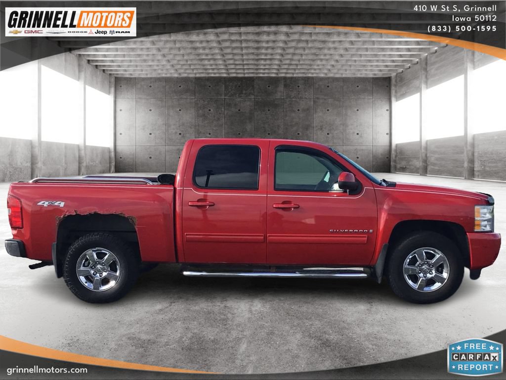 Used 2009 Chevrolet Silverado 1500 LTZ w/ LTZ Plus Package AWD/4WD image 4