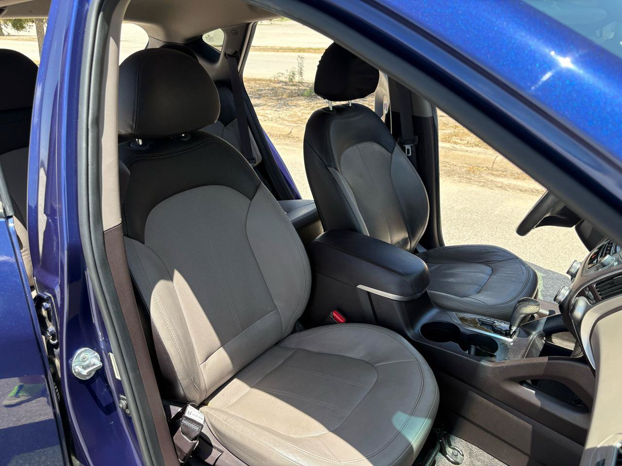 Used 2013 Hyundai Tucson Limited FWD image 26