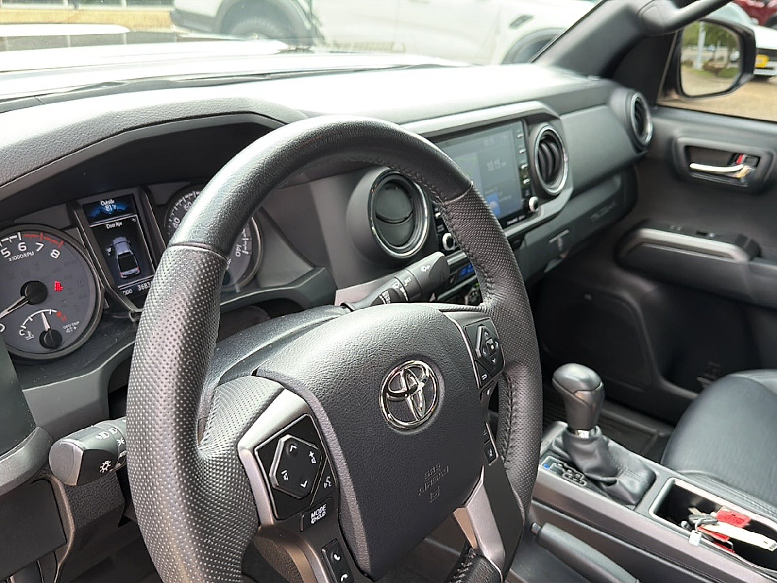 Used 2023 Toyota Tacoma TRD Sport w/ TRD Premium Sport Package AWD/4WD image 23