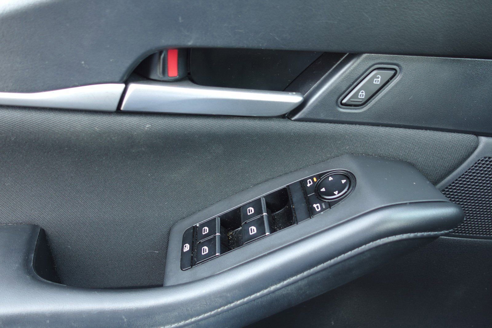Certified 2024 MAZDA CX-30 AWD 2.5 S image 13