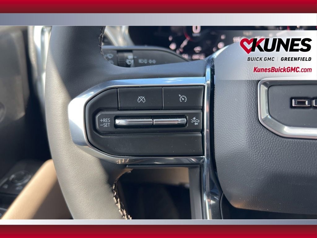 New 2026 GMC Canyon Denali w/ LPO, Denali Black Edition AWD/4WD image 18