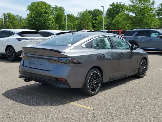 New 2026 Nissan Sentra SR w/ SR All Weather Package FWD image 4