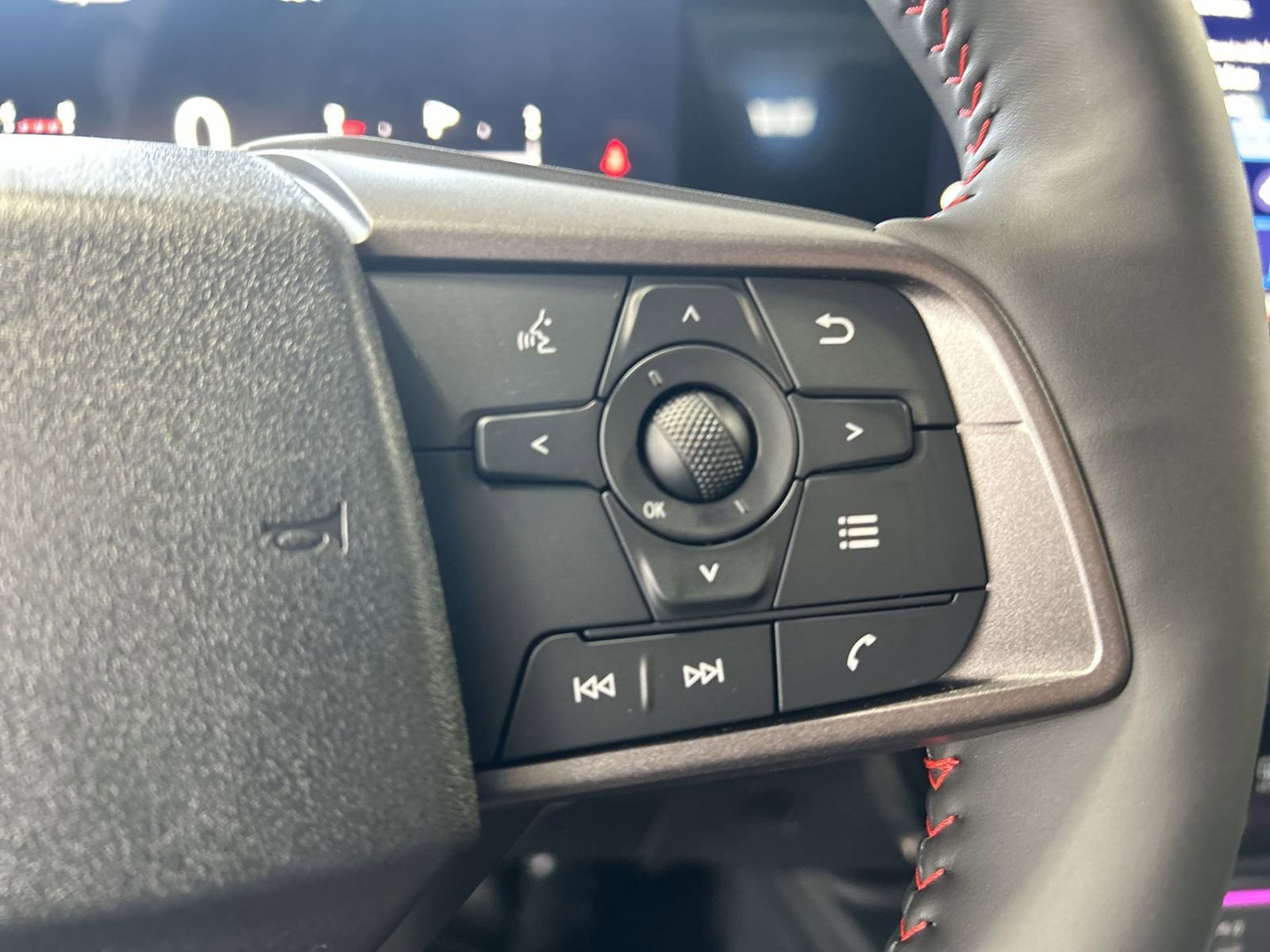 New 2026 Nissan Sentra SR w/ SR Premium Package FWD image 20