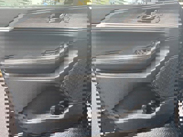 New 2025 Jeep Grand Cherokee Limited image 19