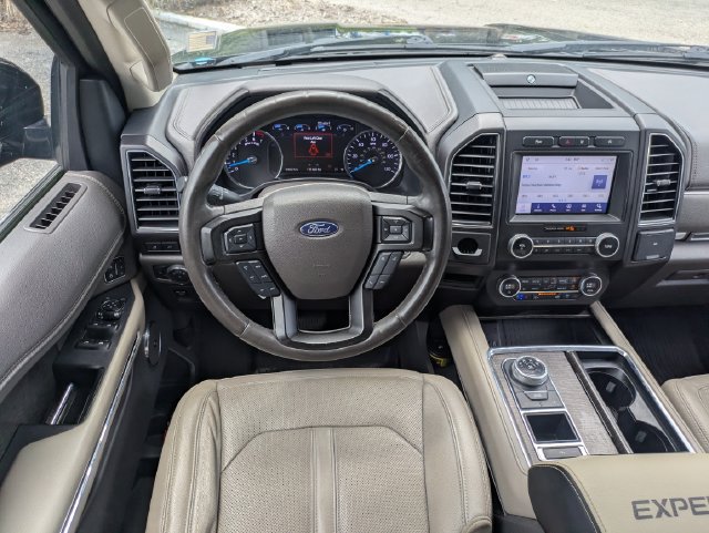 Used 2020 Ford Expedition Limited RWD image 16