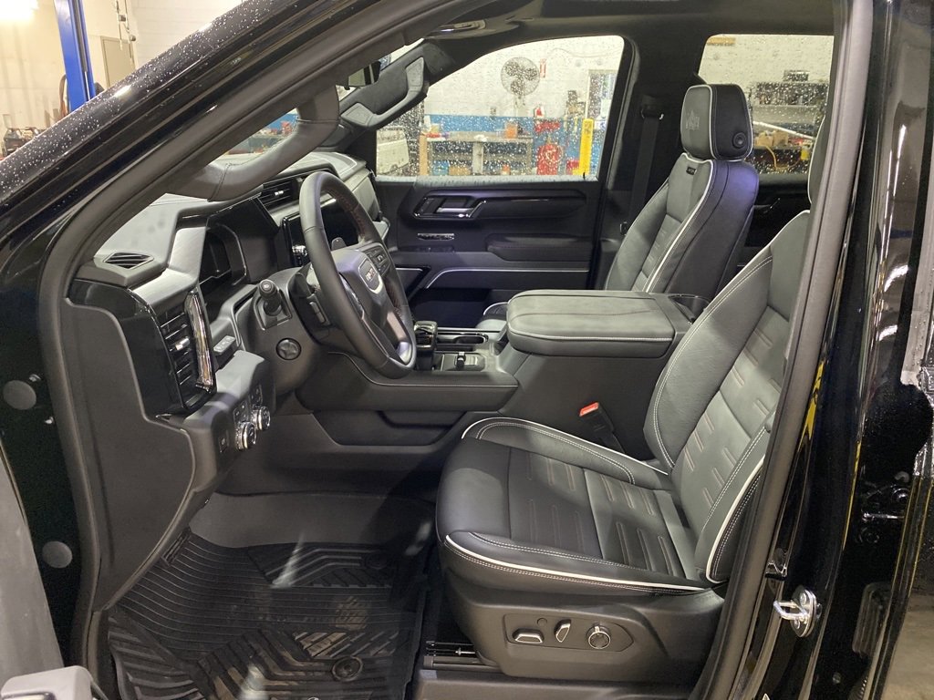 Used 2023 GMC Sierra 1500 AT4X w/ AT4X AEV Edition image 19