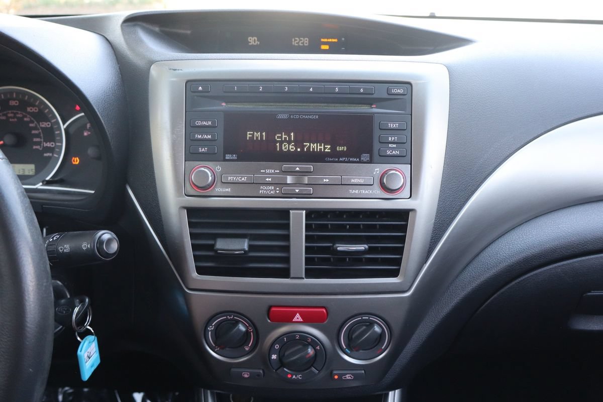 Used 2010 Subaru Impreza 2.5i Premium AWD/4WD image 35