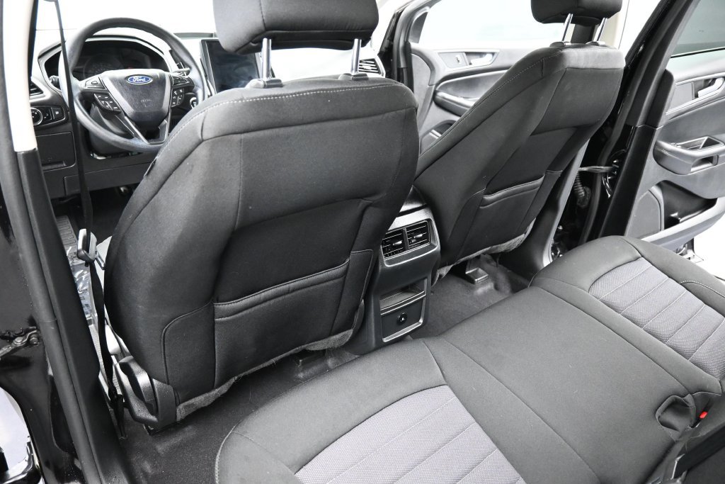Used 2024 Ford Edge SE w/ Black Appearance Package AWD/4WD image 30
